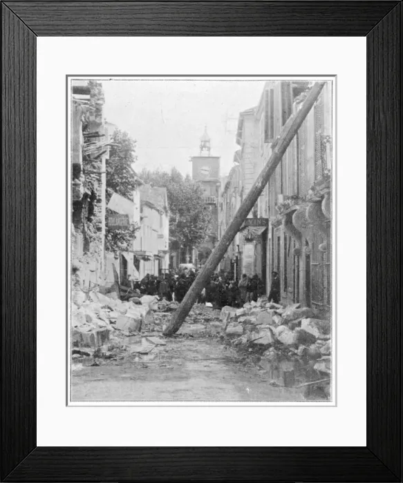Framed Print : Earthquake / Provence / 1909 Framed Print : Earthquake / Provence / 1909