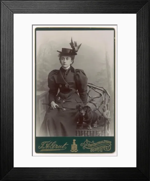 Framed Print : Smart Young Woman 1890S Framed Print : Smart Young Woman 1890S