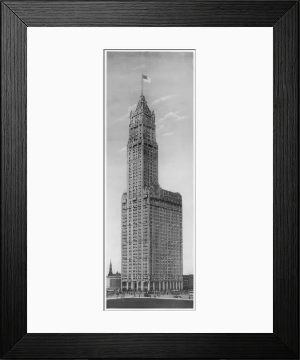 Framed Print : New York / Woolworth Bldg Framed Print : New York / Woolworth Bldg