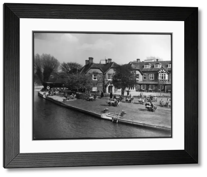 Framed Print : England / Marlow Framed Print : England / Marlow