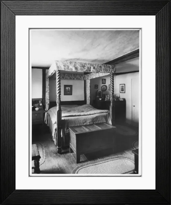 Framed Print : Four-Poster Bed Framed Print : Four-Poster Bed