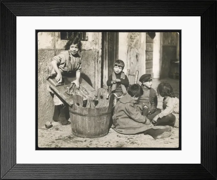Framed Print : Washing Day, Italy Framed Print : Washing Day, Italy