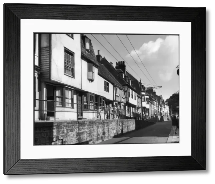 Framed Print : Hastings Old Town Framed Print : Hastings Old Town