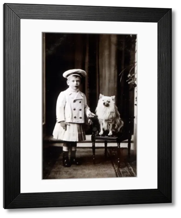 Framed Print : George VI and Spitz Framed Print : George VI and Spitz