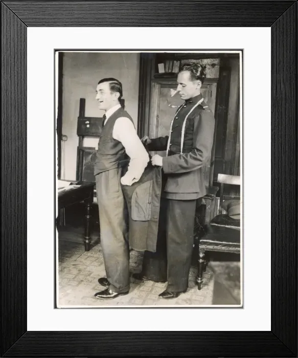 Framed Print : Suits You, Sir Framed Print : Suits You, Sir