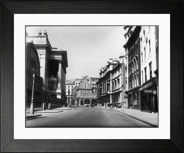 Framed Print : Bow Street 1939 Framed Print : Bow Street 1939