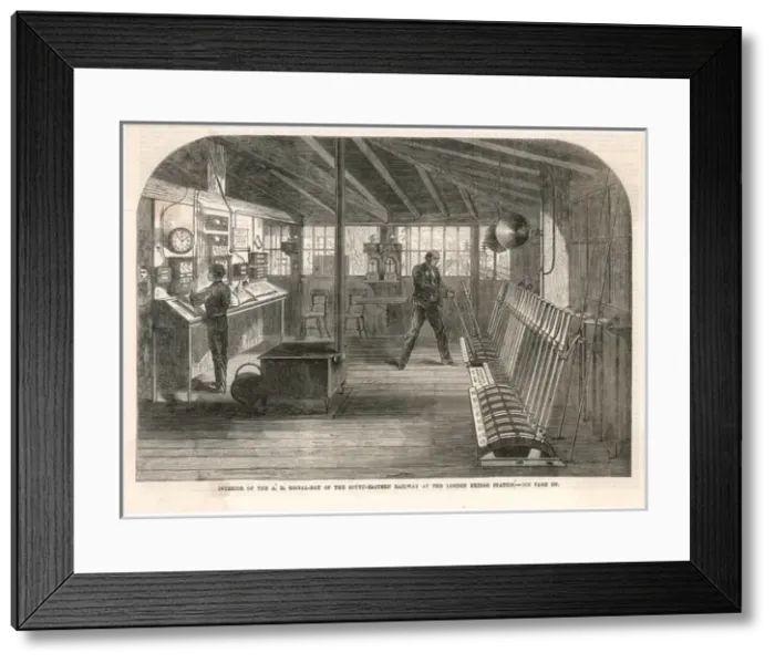 Framed Print : London Bridge Station s Framed Print : London Bridge Station s