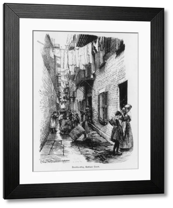 Framed Print : New York / Double Alley Framed Print : New York / Double Alley