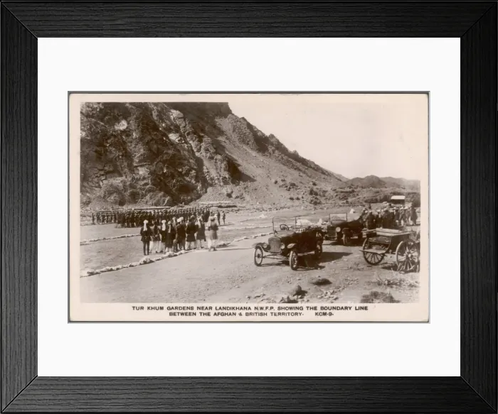 Framed Print : Border Afghanistan Framed Print : Border Afghanistan