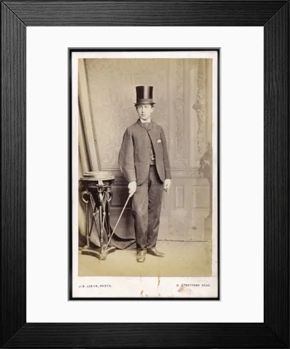 Framed Print : Costume / Photo 1860S Framed Print : Costume / Photo 1860S