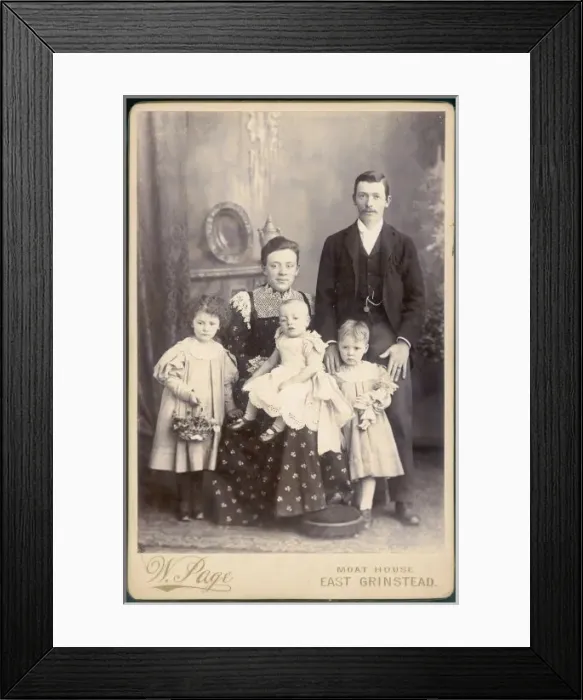 Framed Print : Costume / Family 1890S Framed Print : Costume / Family 1890S