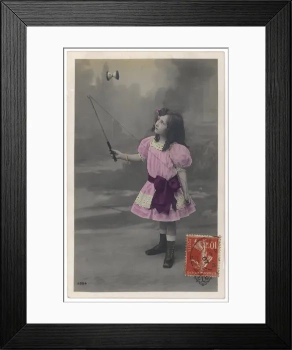 Framed Print : Girl Throws Diabolo Framed Print : Girl Throws Diabolo