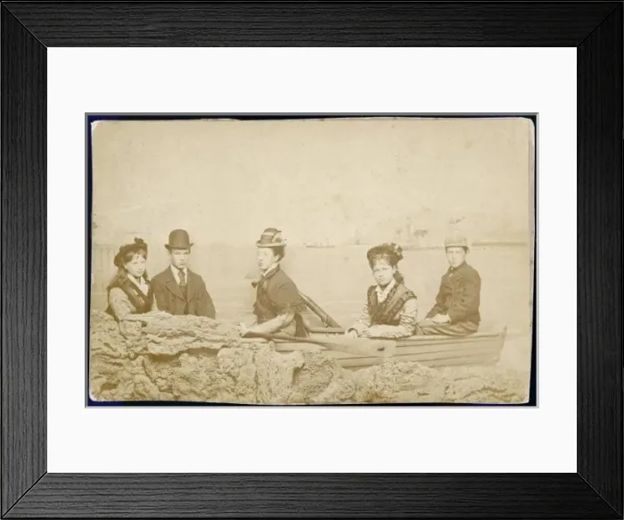 Framed Print : Emmeline Pankhurst 1875 Framed Print : Emmeline Pankhurst 1875