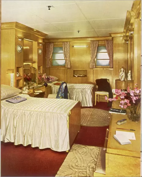 A Queen Mary Stateroom