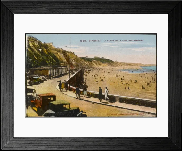 Framed Print : Biarritz / Beach 1920S? Framed Print : Biarritz / Beach 1920S?