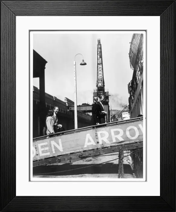 Framed Print : GOLDEN ARROW FERRY Framed Print : GOLDEN ARROW FERRY