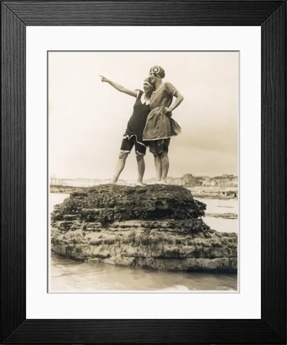 Framed Print : Swimmers at Hastings Framed Print : Swimmers at Hastings