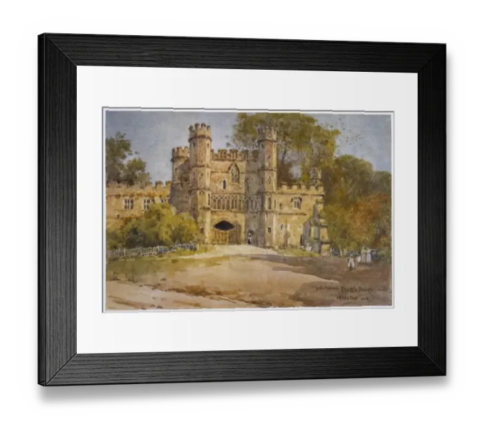 Framed Print : Battle Abbey / Gatehouse Framed Print : Battle Abbey / Gatehouse