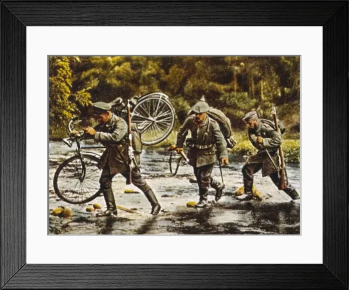 Framed Print : Wwi / German Troops Framed Print : Wwi / German Troops