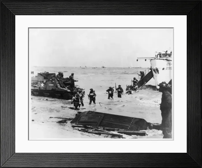 Framed Print : British Troops Land Framed Print : British Troops Land