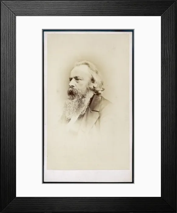 Framed Print : Henry Vincent / Whitlock Framed Print : Henry Vincent / Whitlock