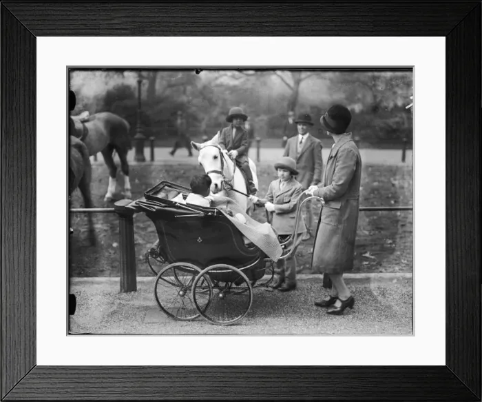Framed Print : Nanny in Hyde Park Framed Print : Nanny in Hyde Park