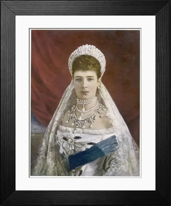 Framed Print : Maria Fedorovna / Roy 1901 Framed Print : Maria Fedorovna / Roy 1901