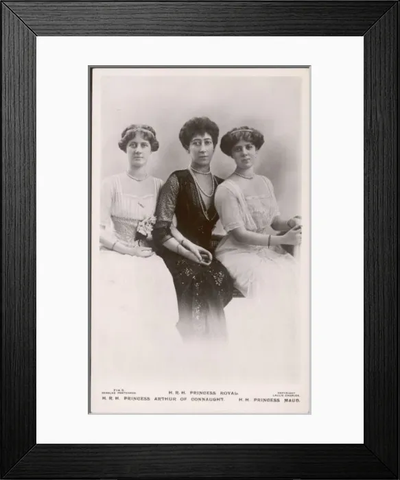Framed Print : Fife / Louise Victoria Framed Print : Fife / Louise Victoria