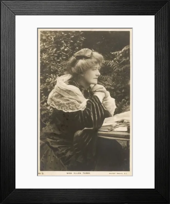 Framed Print : Ellen Terry / 1905 Framed Print : Ellen Terry / 1905