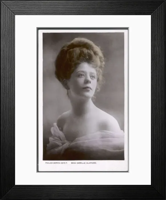 Framed Print : Camille Clifford / 1905 Framed Print : Camille Clifford / 1905