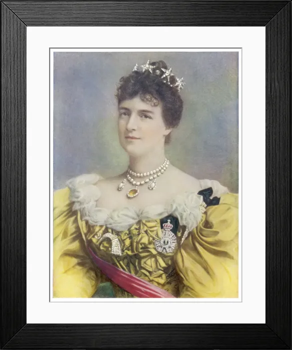 Framed Print : Amelie / Queen Portugal Framed Print : Amelie / Queen Portugal