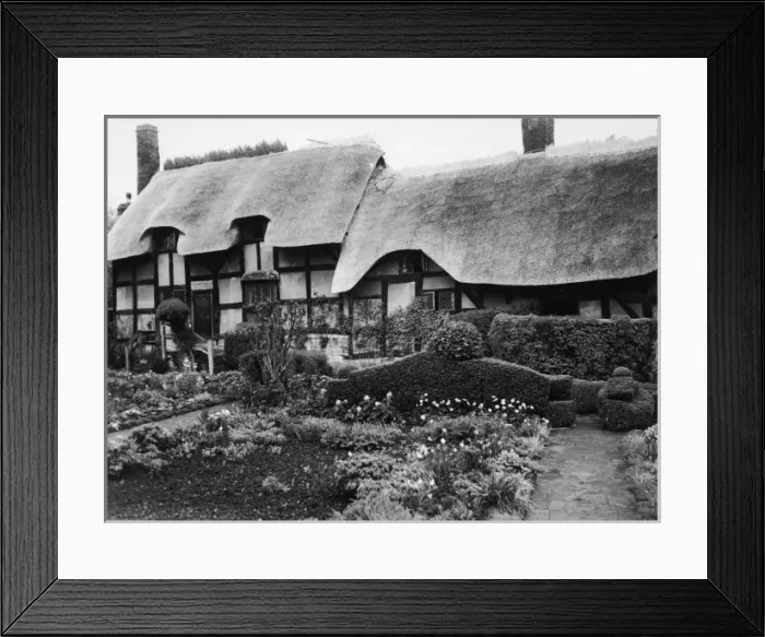 Framed Print : Shakespeare / Hathaway Cot Framed Print : Shakespeare / Hathaway Cot