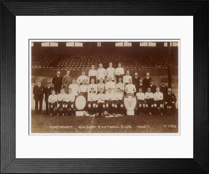 Framed Print : Football / Team Pic / Fulham Framed Print : Football / Team Pic / Fulham