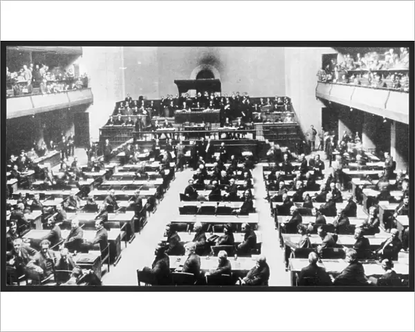 League of Nations  /  1921