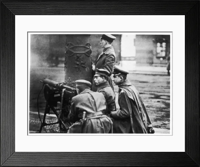 Framed Print : Street Fighting / 1919 Framed Print : Street Fighting / 1919