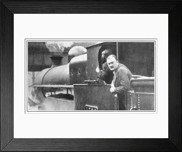 Framed Print : Strike / Volunteer Driver Framed Print : Strike / Volunteer Driver
