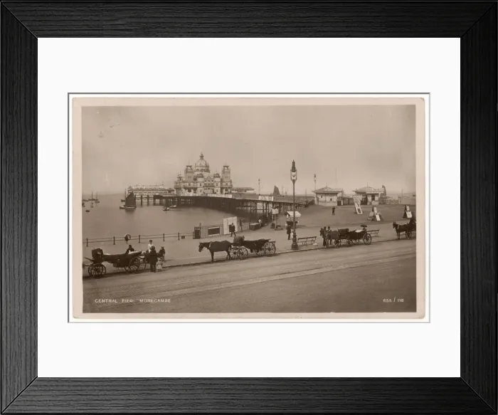 Framed Print : England / Morecambe Framed Print : England / Morecambe
