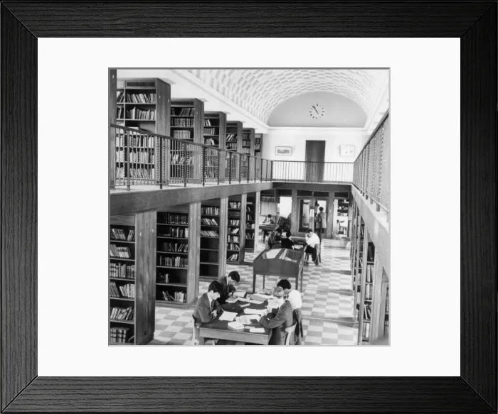 Framed Print : Pupils in Tonbridge Independent Library Framed Print : Pupils in Tonbridge Independent Library