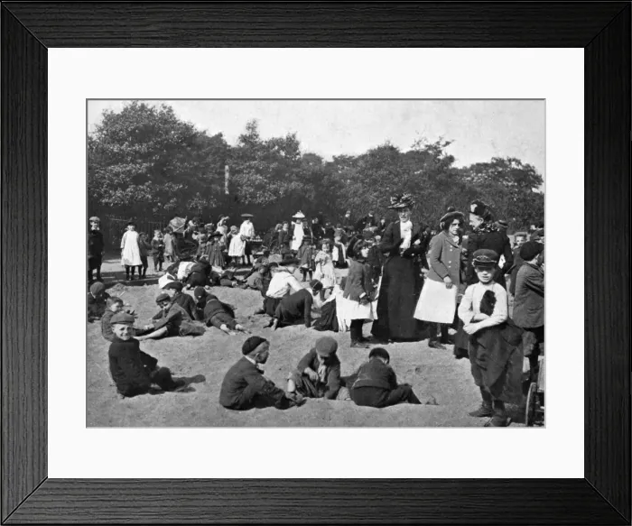 Framed Print : Victoria Park / Sandpit Framed Print : Victoria Park / Sandpit