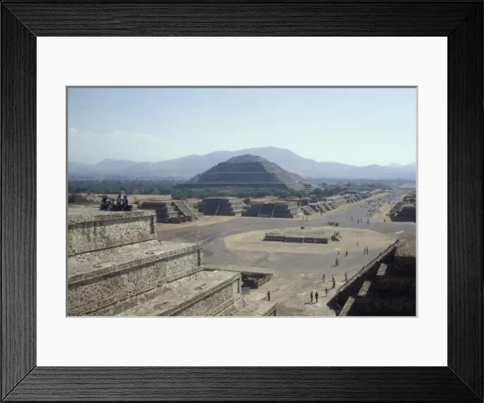 Framed Print : Mexico / Teotihuacan Framed Print : Mexico / Teotihuacan