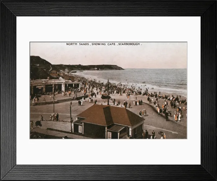 Framed Print : North Sands and Cafe, Scarborough, North Yorkshire Framed Print : North Sands and Cafe, Scarborough, North Yorkshire