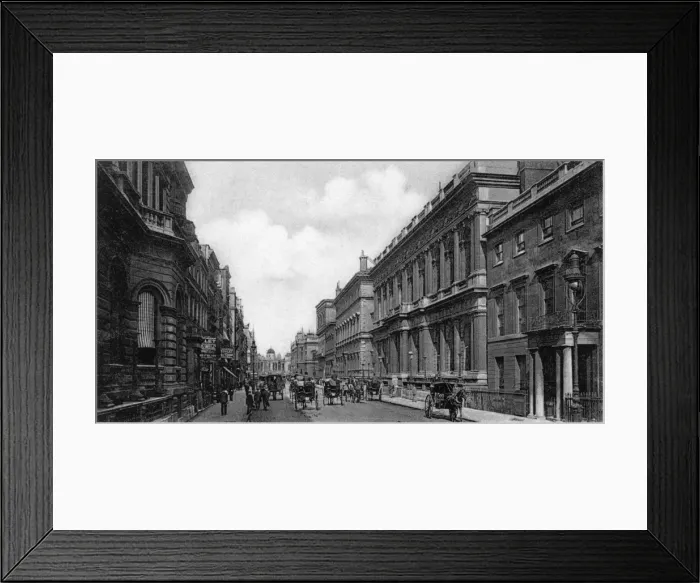 Framed Print : PALL MALL / C1905 Framed Print : PALL MALL / C1905