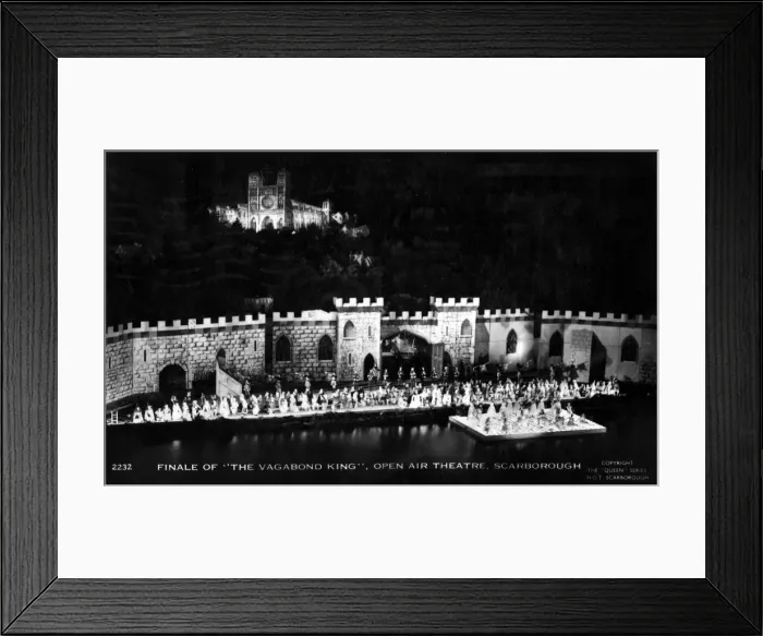 Framed Print : Open air theatre, Scarborough, North Yorkshire Framed Print : Open air theatre, Scarborough, North Yorkshire