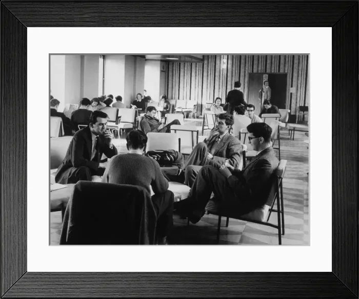 Framed Print : Exeter Univ Students Framed Print : Exeter Univ Students