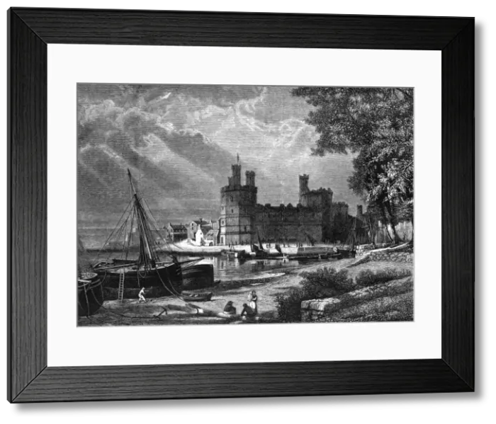 Framed Print : Caernarvon Castle / Wales Framed Print : Caernarvon Castle / Wales
