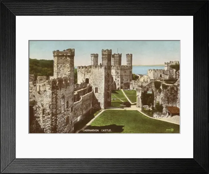 Framed Print : Caernarfon Castle, Gwynedd, North Wales Framed Print : Caernarfon Castle, Gwynedd, North Wales