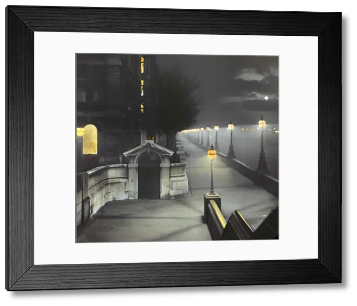 Framed Print : Thames / Embankment C1910 Framed Print : Thames / Embankment C1910