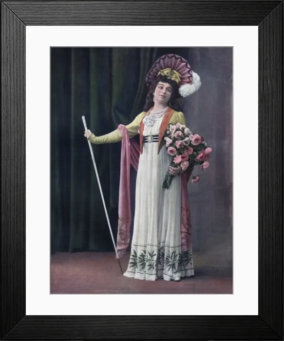 Framed Print : Friche as Tosca, Paris Framed Print : Friche as Tosca, Paris