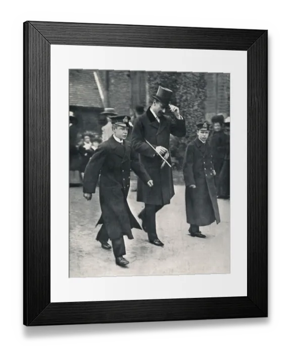 Framed Print : Edward Viii / Family 1911 Framed Print : Edward Viii / Family 1911