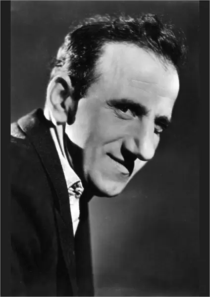 Jimmy Durante  /  Mgm. JIMMY SCHNOZZLE DURANTE American comedian of vaudeville
